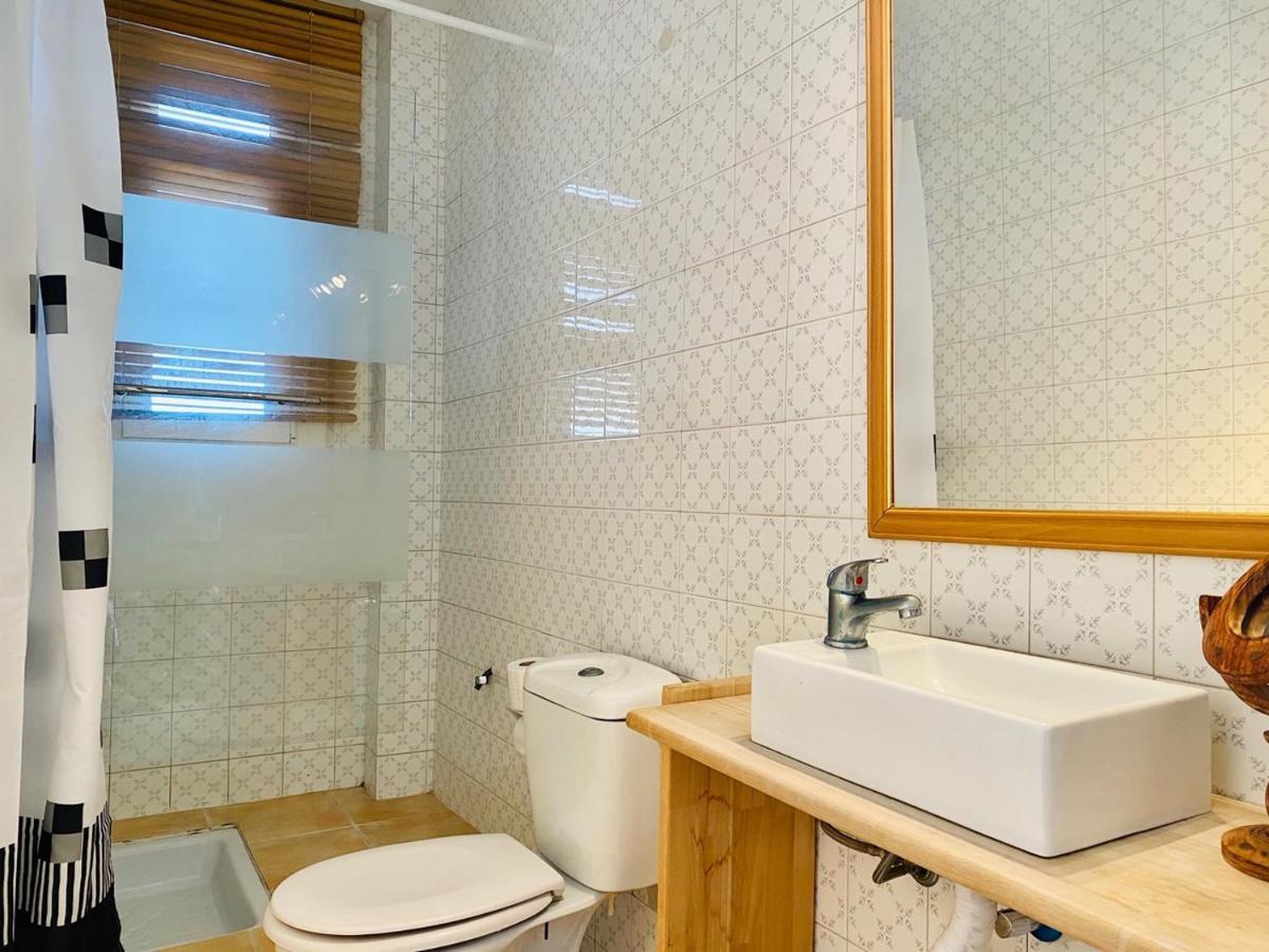 Sant Elm - Apartamento En La Playa Y El Centro De Roses Apartamento Exterior foto